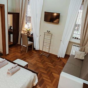 Uitgebreide Kamer met een King Size Bed